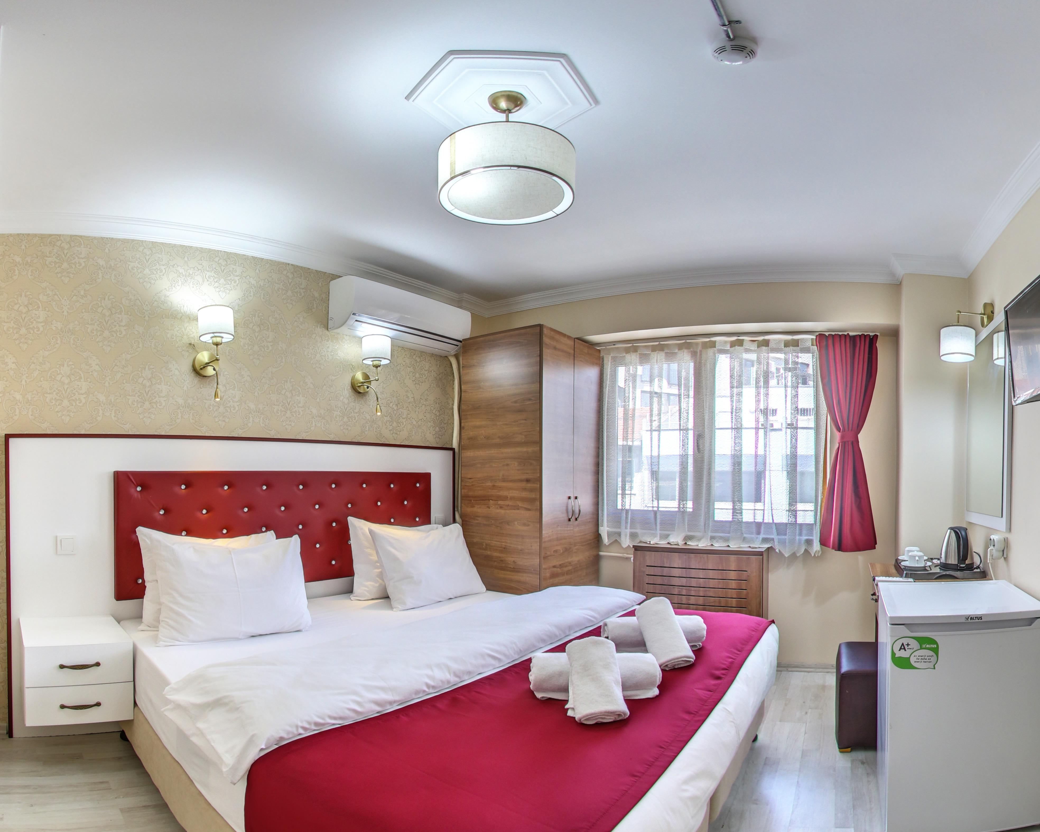 Cihangir Palace Hotel Стамбул Экстерьер фото